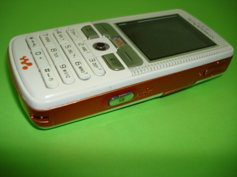 k750ipluck7.jpg